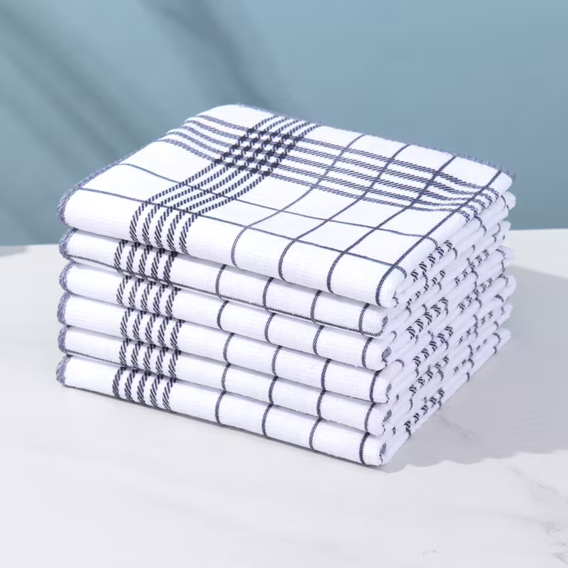 A set of 6 checkered kitchen towels, available in 4 colors, highly absorbent and lint-free.