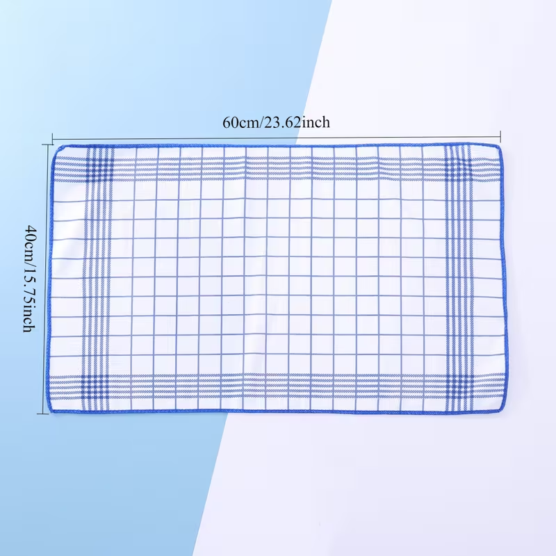 A set of 6 checkered kitchen towels, available in 4 colors, highly absorbent and lint-free.